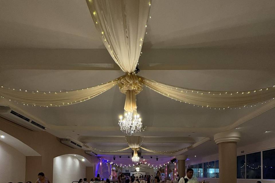 Espacio cerrado para eventos