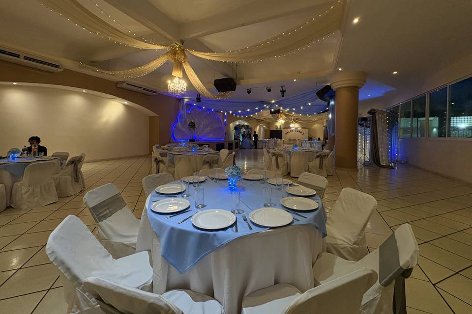 Espacio cerrado para eventos