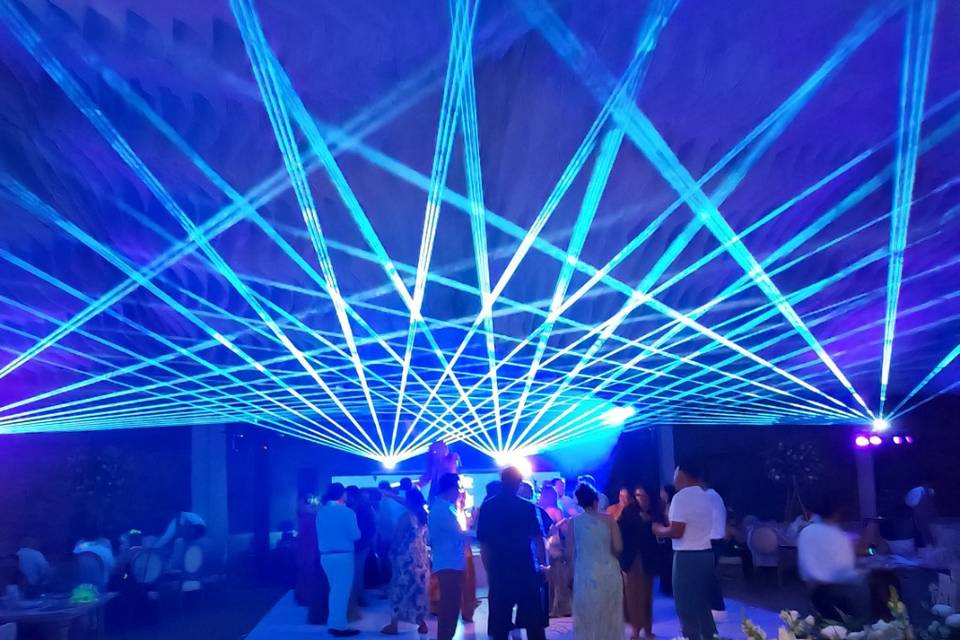 Show laser Wedding