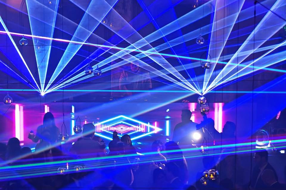 Show laser Wedding