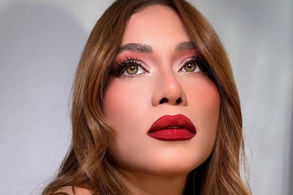 Maquillaje de larga duración para eventos nupciales