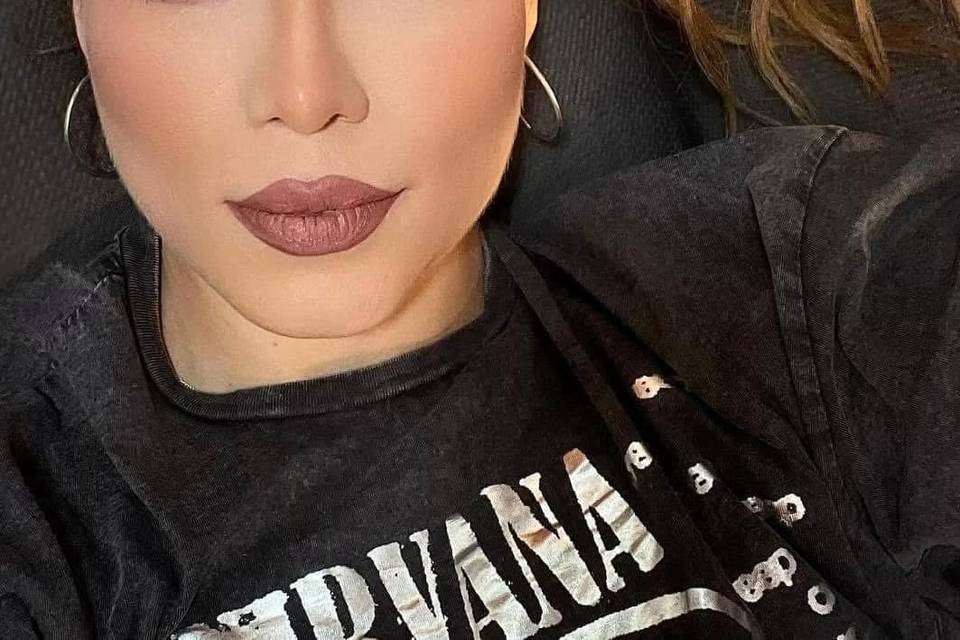 Maquillaje de larga duración para eventos nupciales