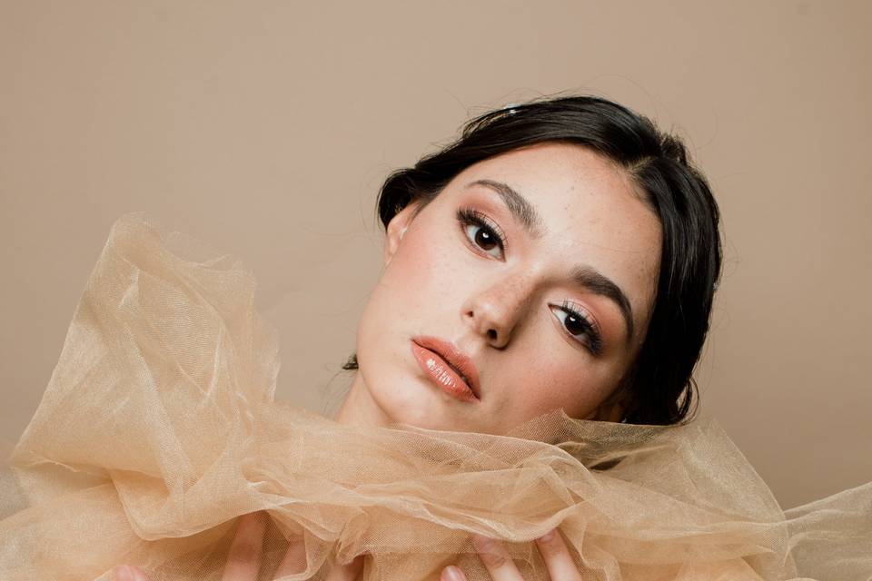 Artemis Vázquez Makeup Artist