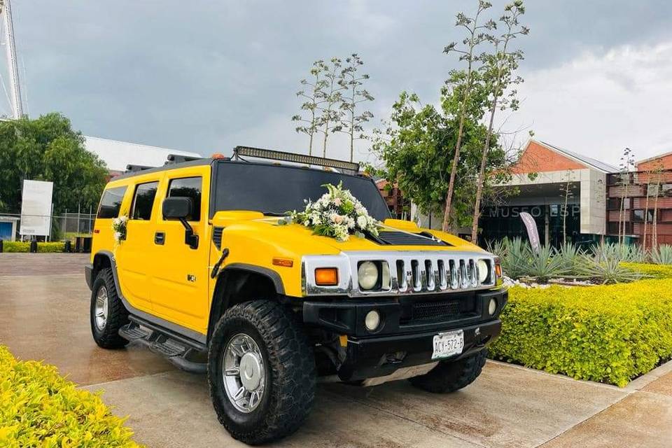 Hummer H2 SUV