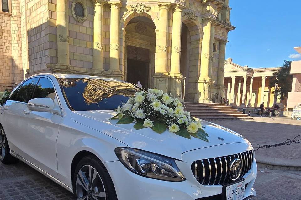 Mercedes Benz C200
