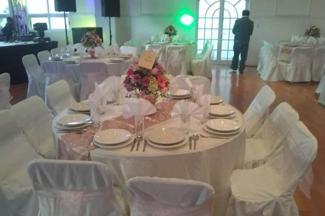 Montaje en mesa redonda