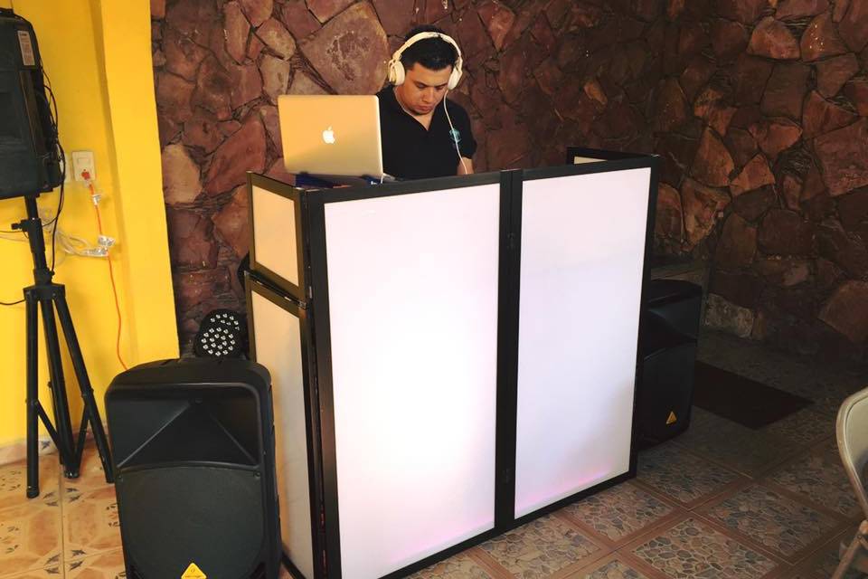DJ Audio Box