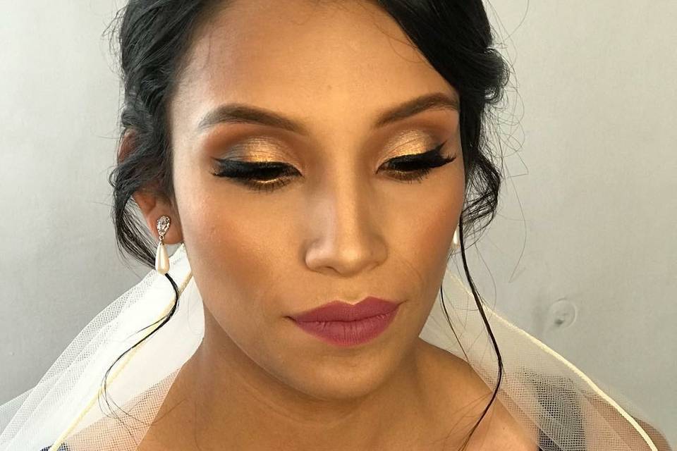 Maquillaje de novia glam