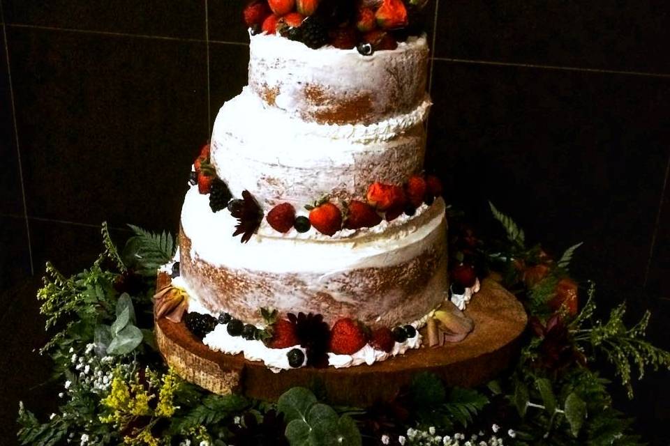 Naked cake