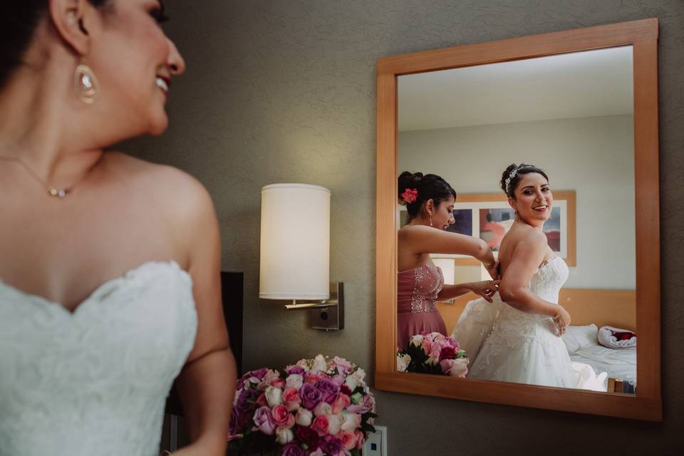 Maquillaje y peinado de novia