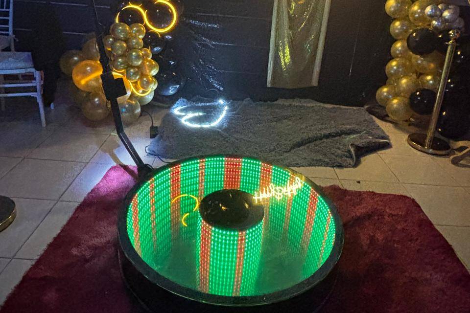 Plataforma 360 iluminada verde