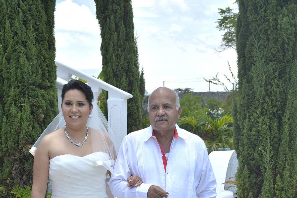 La novia con su padre