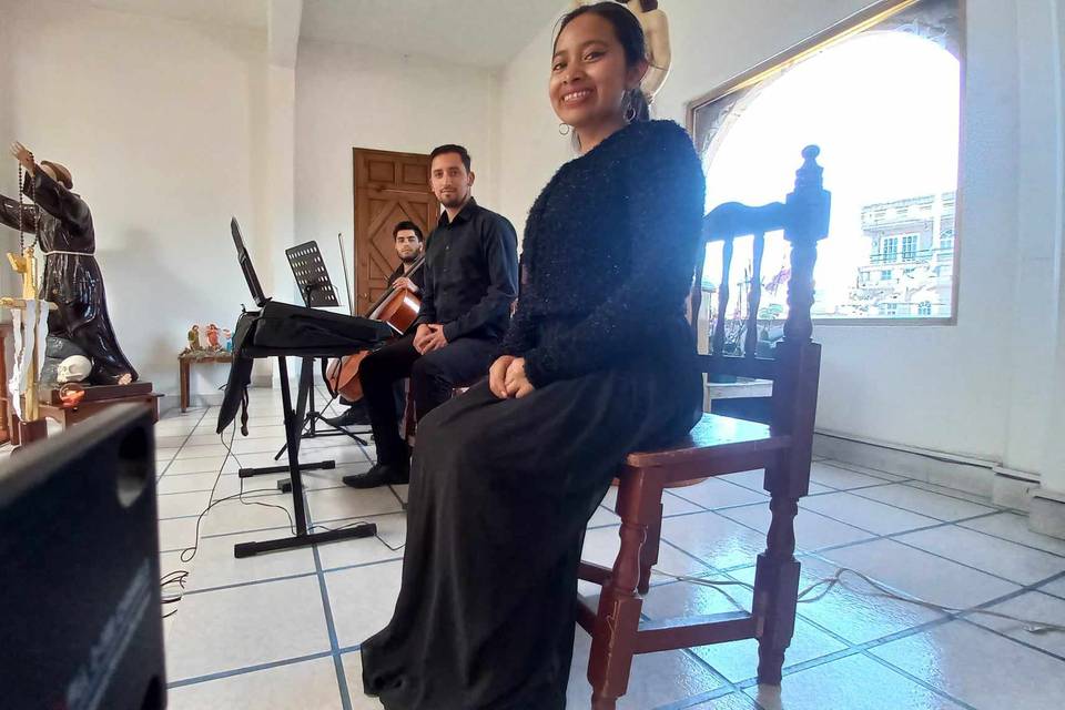 Cello, voz & piano