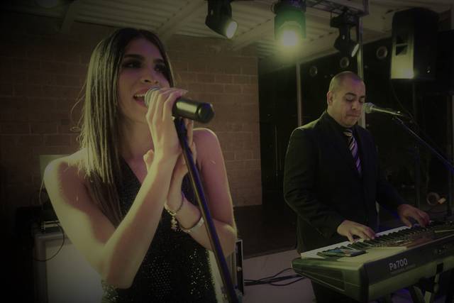 Show dueto música para la cena