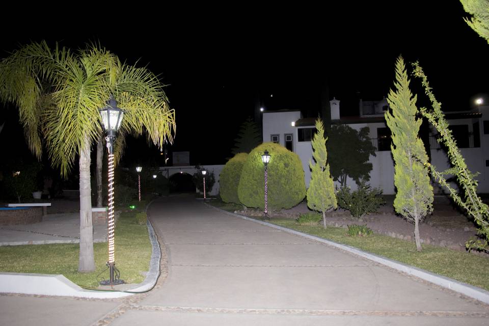 Pasillo de noche