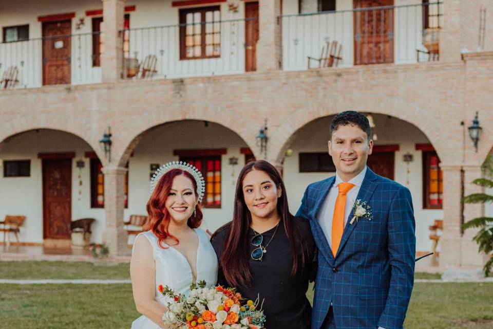 Mariana, Salma y Óscar