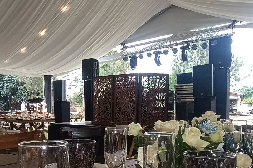 Dj
