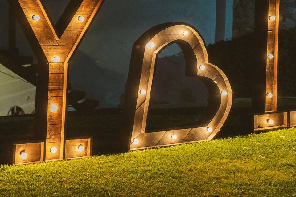 Letras gigantes