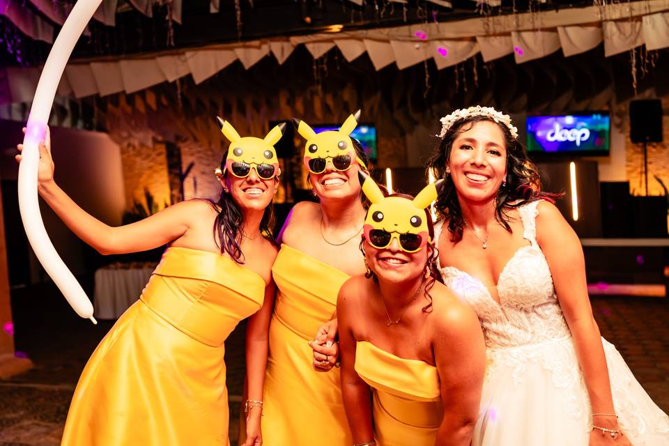 Damas