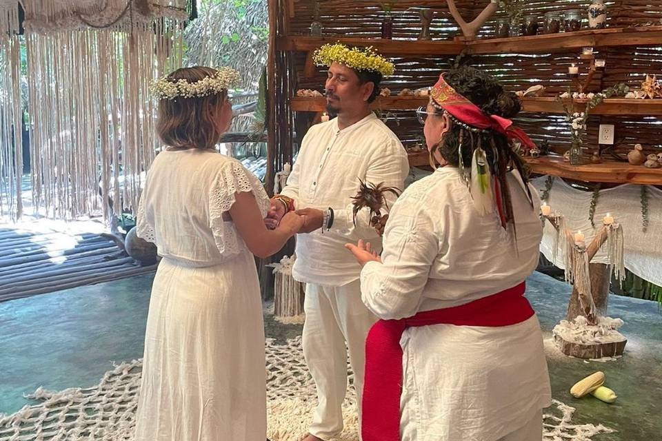 Guía espiritual con los novios