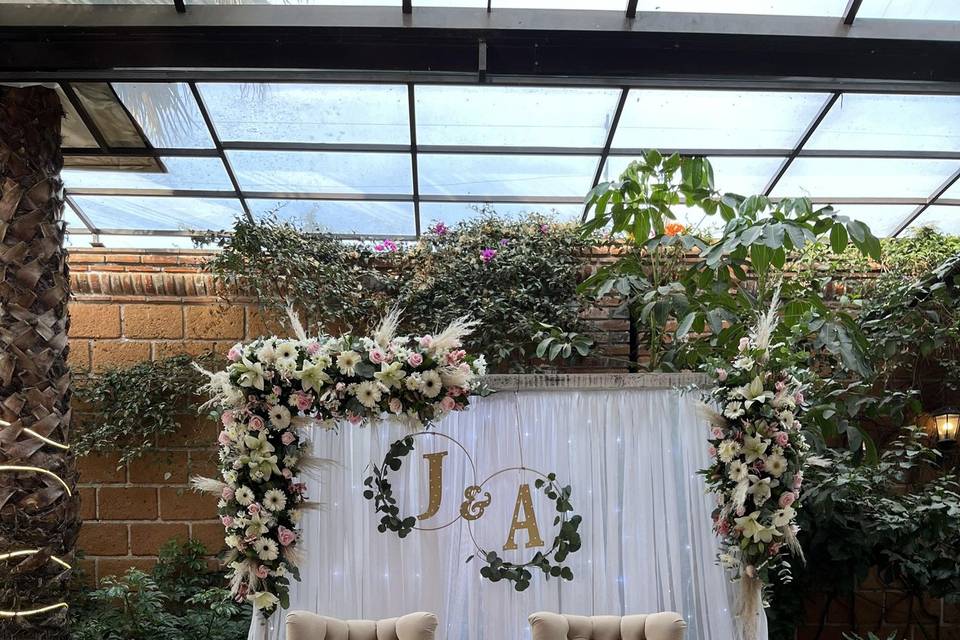 Mesa principal de novios