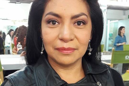 Andrea García Makeup