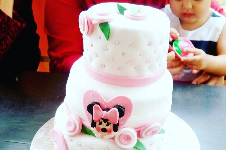 Minnie cake