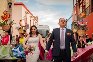 Vida, Color y Tradición - Calendas