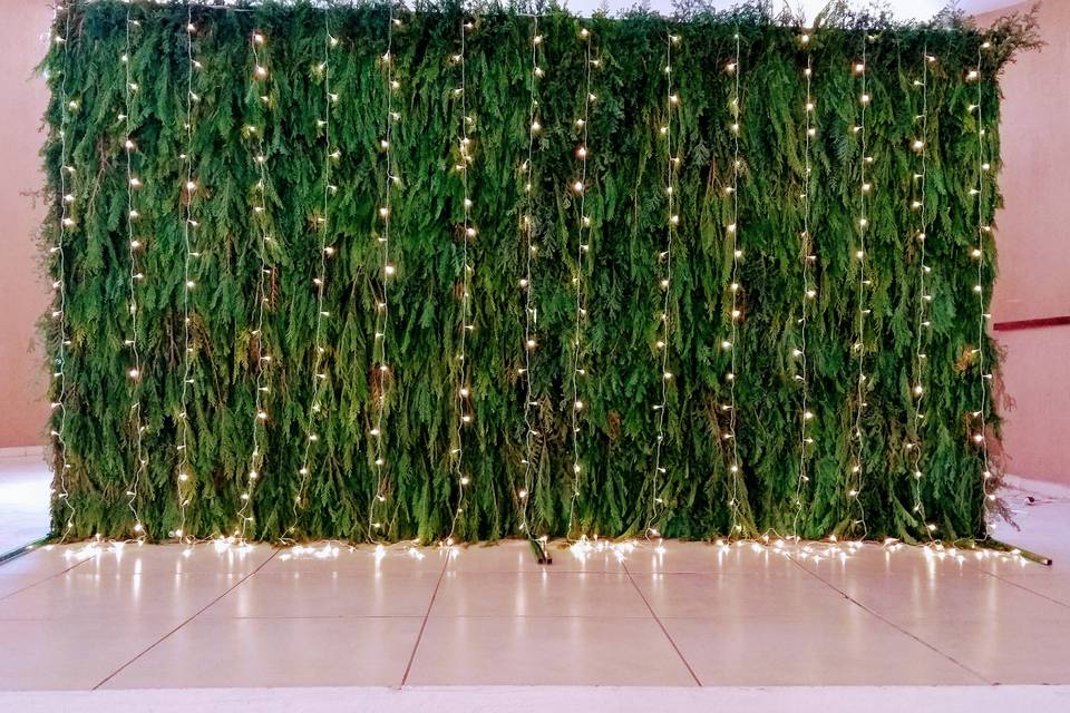 Muro verde iluminación