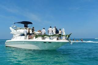 Luxury Yacht Charter Cancún