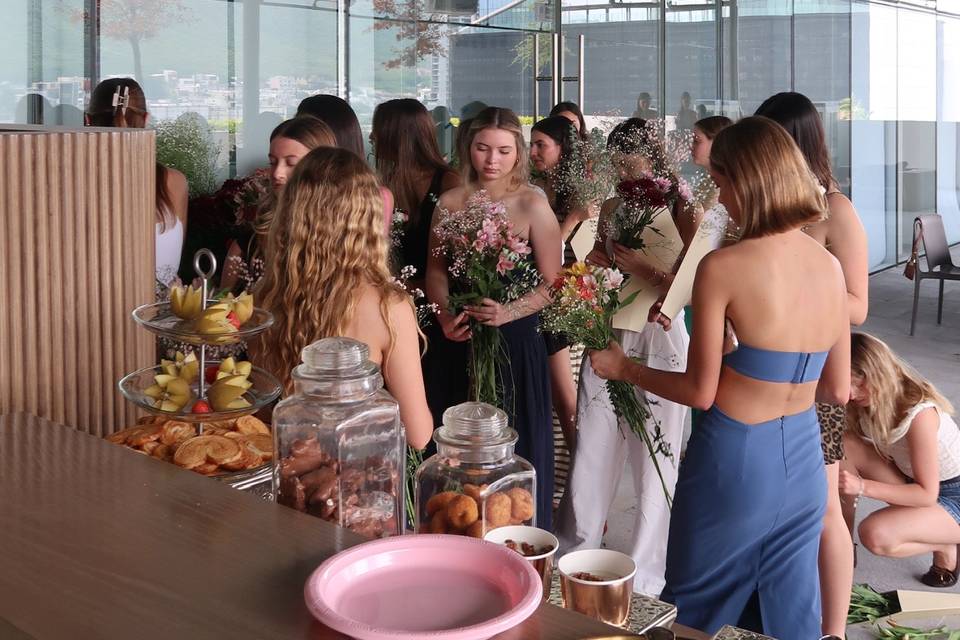 Flower Bar