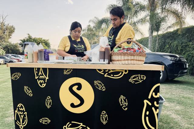 Barra de elotes y esquites