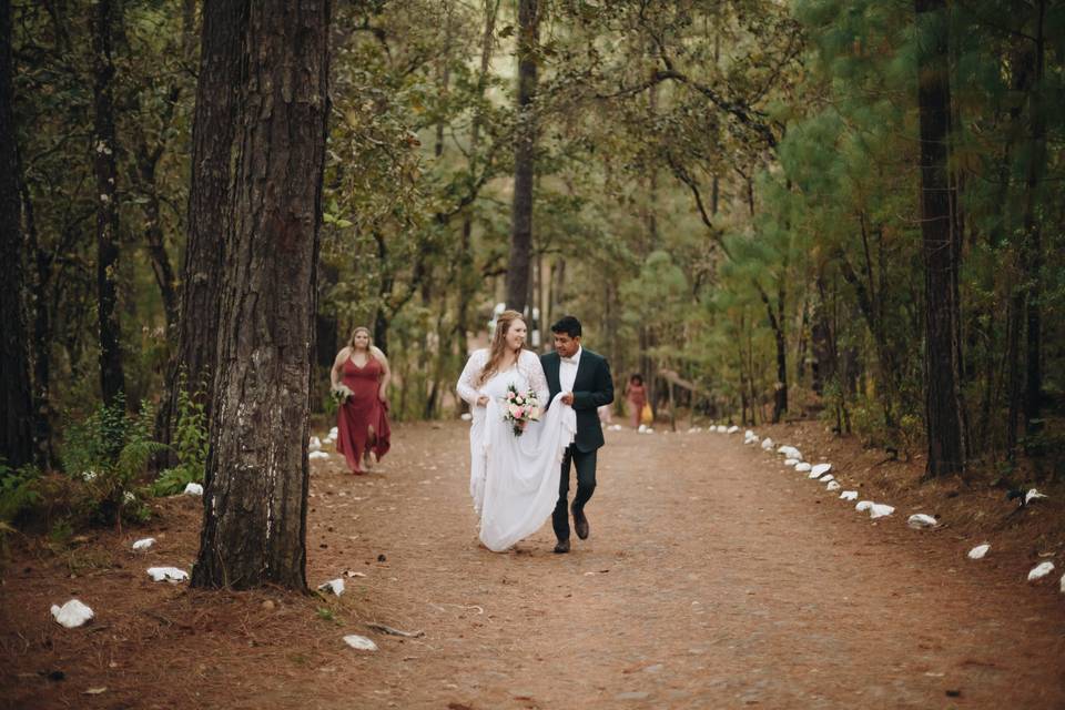 Una boda íntima en el bosque