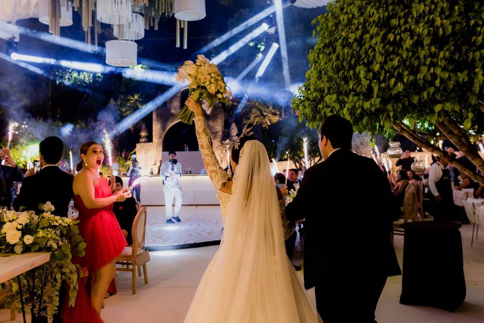 Entrada de novios