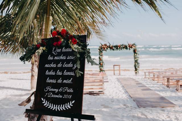 Mar y Amor Weddings