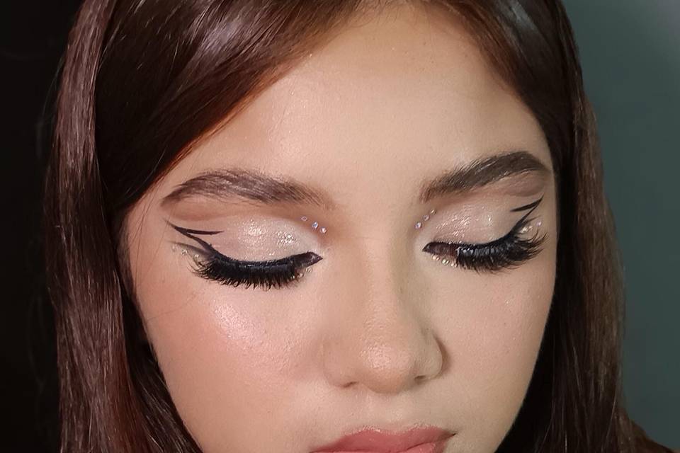 Maquillaje social