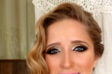 Maquilladora experta