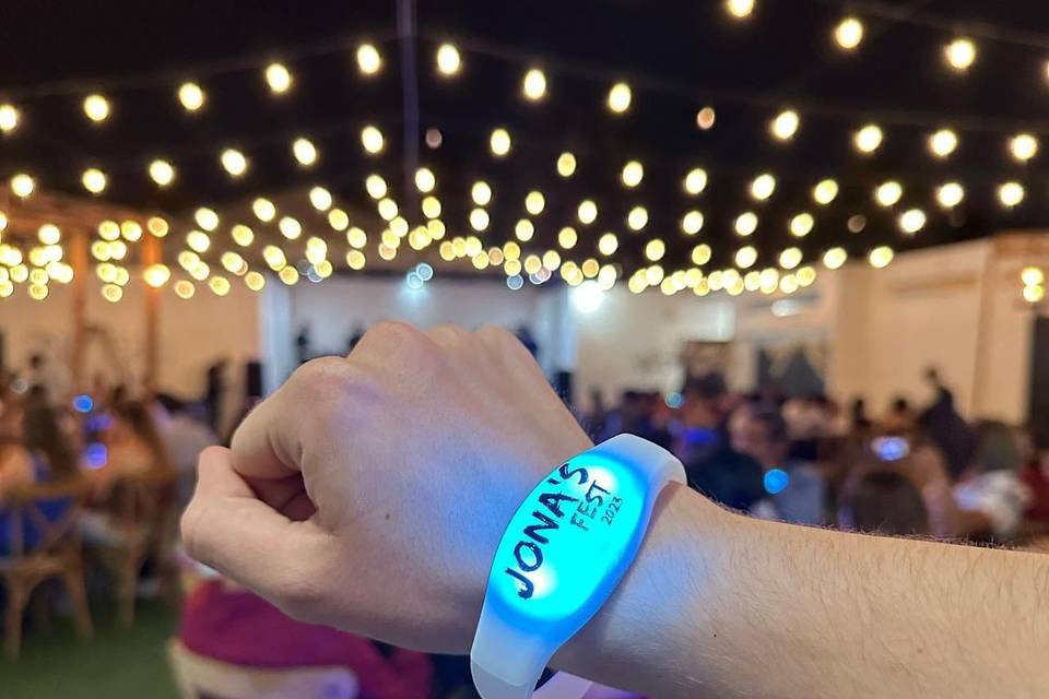 Brazalete led clásico