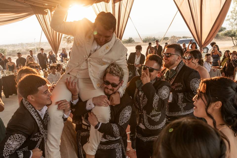 Boda
