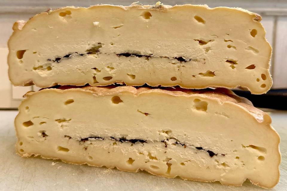 La tomme de Montagne à la truffe