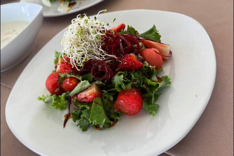 Ensalada de frutos rojos