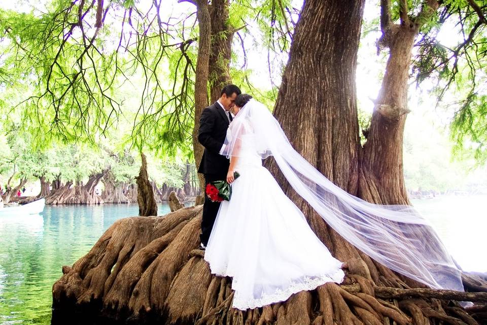 Trash the dress Lago de Camécu