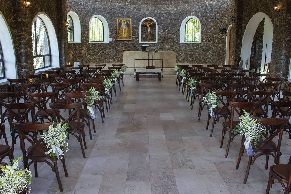 Capilla Adornada