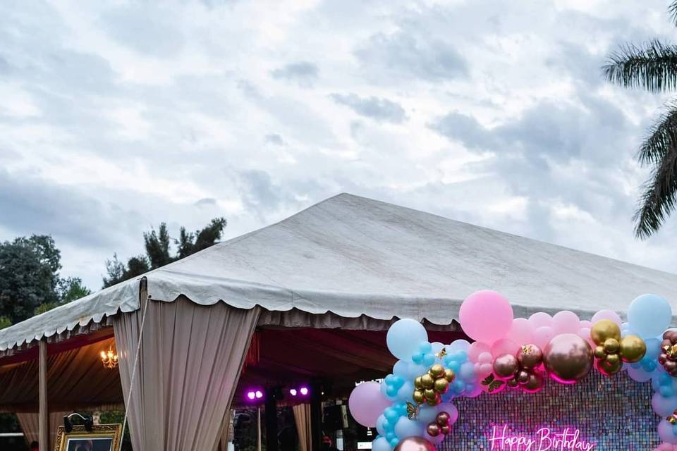 Evento con carpa