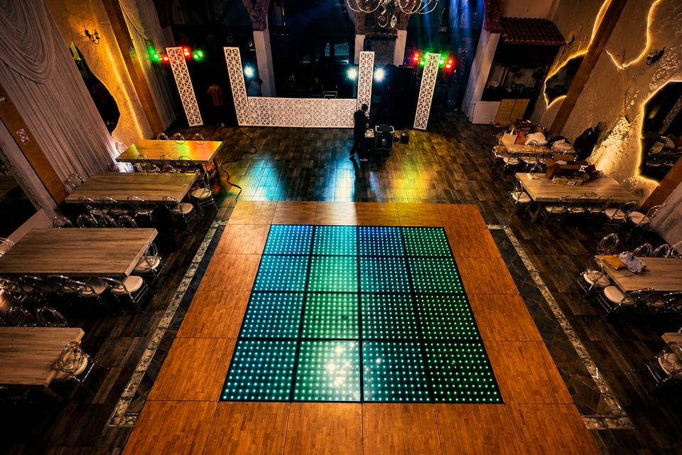 Pista led y duela