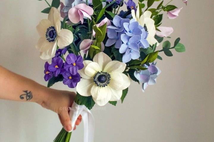 Ramo de flores de papel