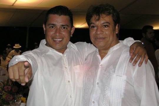 DJ.Baron con Juan Gabriel