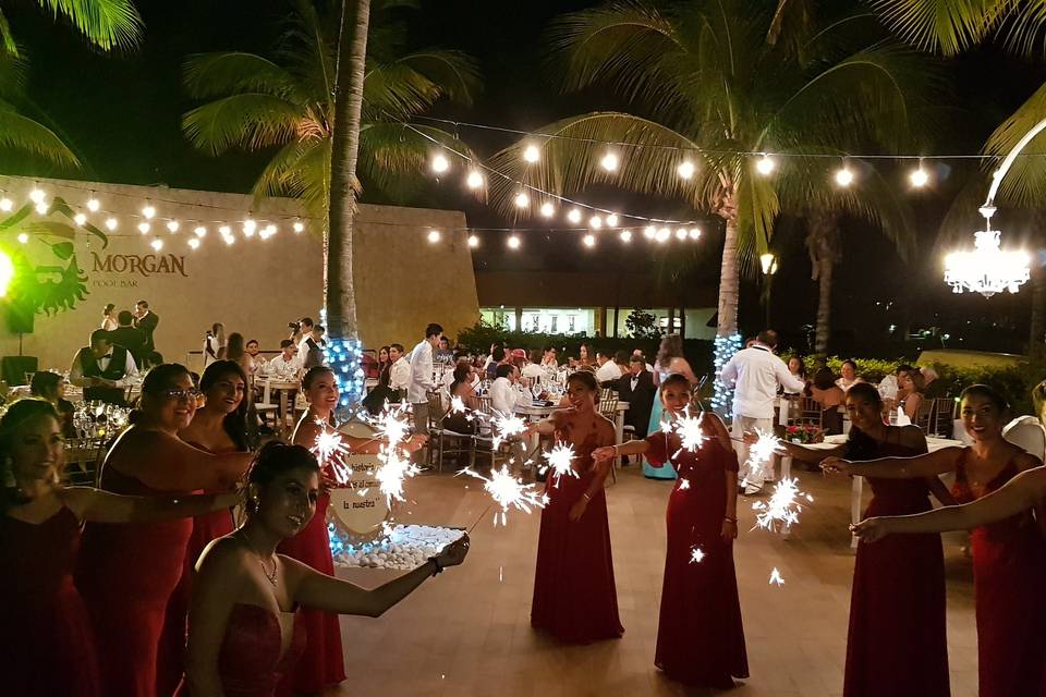 A&L Cancún, DJ, Iluminación y Entretenimiento