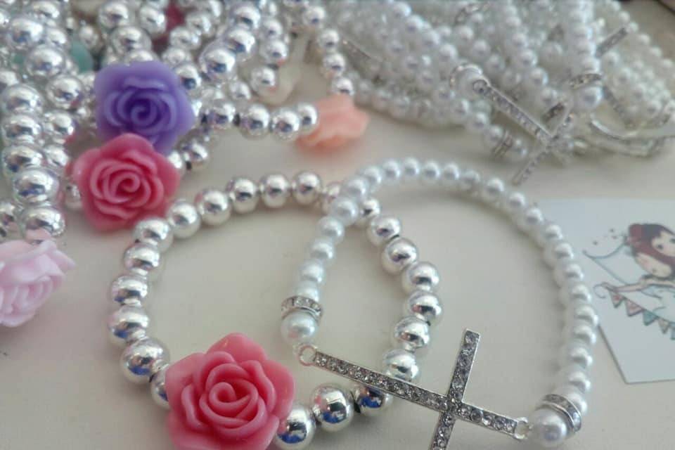 Pulsera cruz cristal /o flor