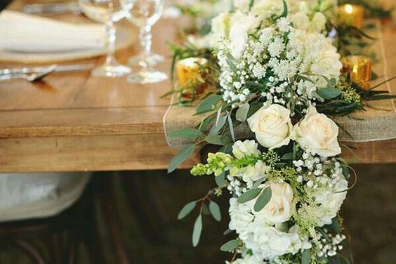 Caminos de mesa de flores